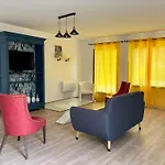 Maison Centre Avec Jacuzzi Interieur *