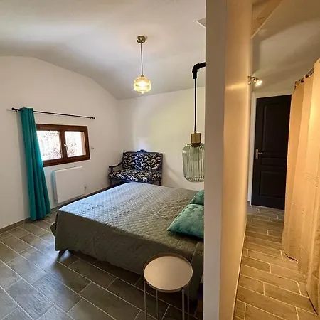 Maison Centre Avec Jacuzzi Interieur Holiday home Sarlat-la-Caneda