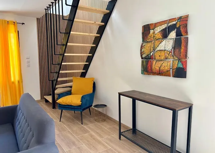 Dom wakacyjny Maison Centre Avec Jacuzzi Interieur